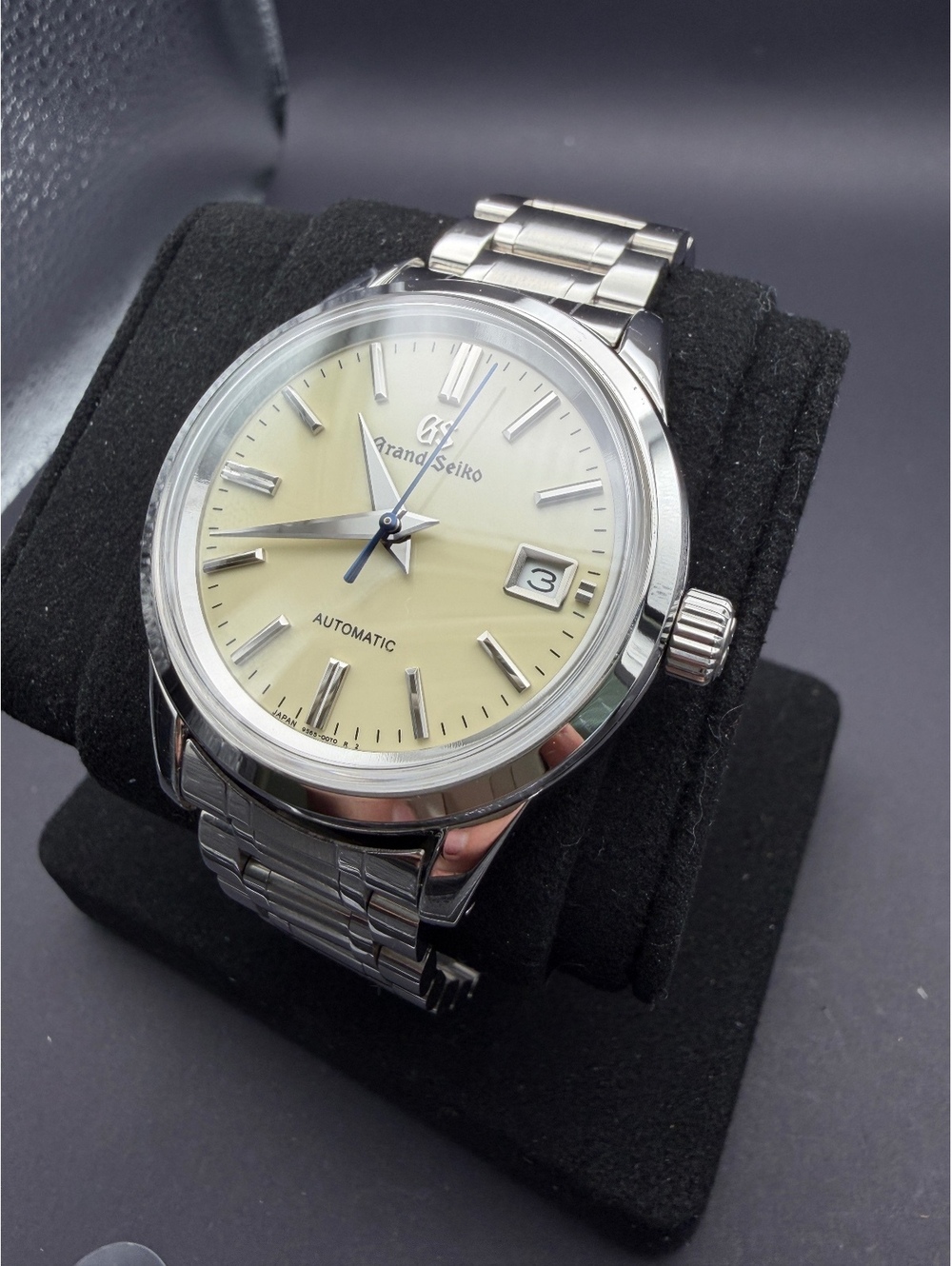 CUSTOM SEIKO MOD ELEGANCE EXHIBITION CREAM MENS WATCH